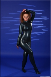 Latexskin137