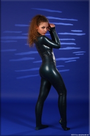 Latexskin138