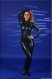 Latexskin151