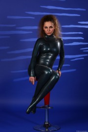 Latexskin177