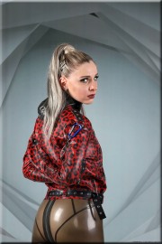 Zwangsjacke127