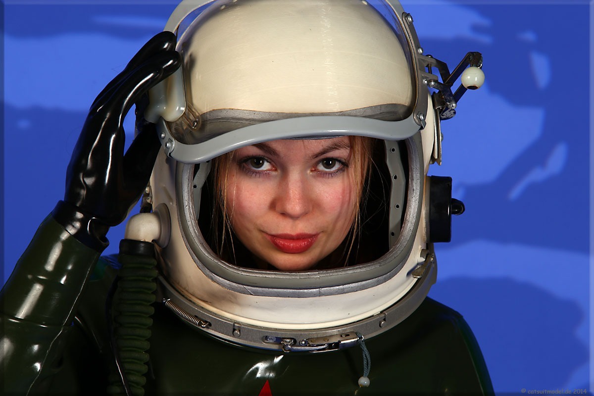 Anna Im Jetsuit Catsuitmodel