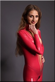 Latexskin035