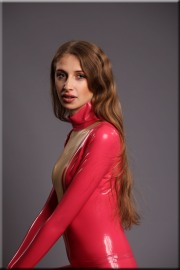 Latexskin233