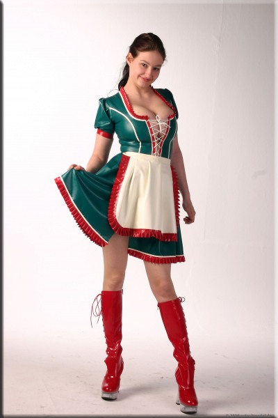 Dirndl100