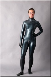 schwarz001