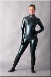 schwarz005
