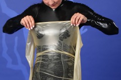 two_suit054