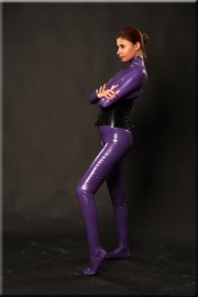 lila021