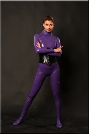 lila079