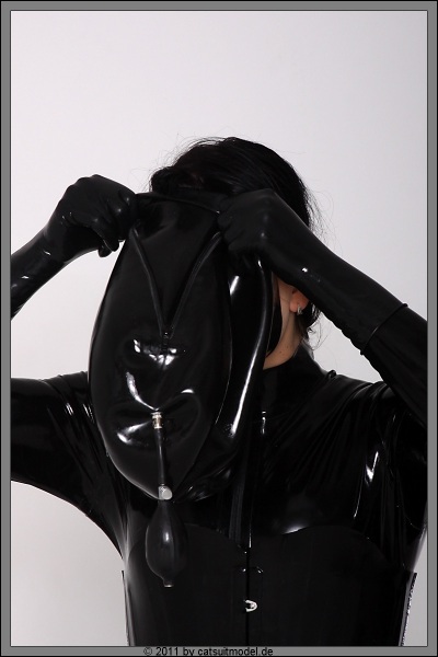 inflatable-mask088