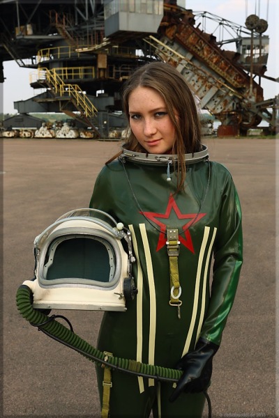Spacesuit021