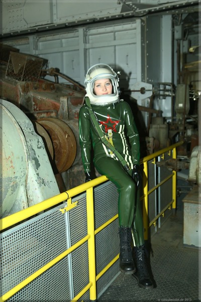spacesuit106