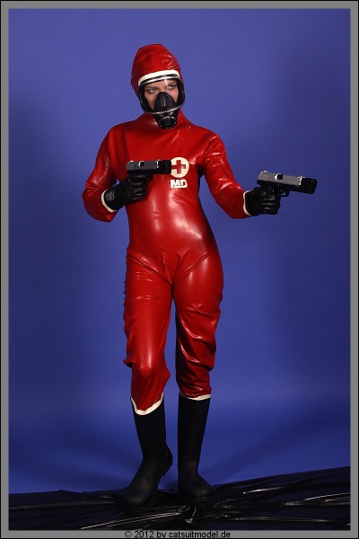 vollschutzanzug123