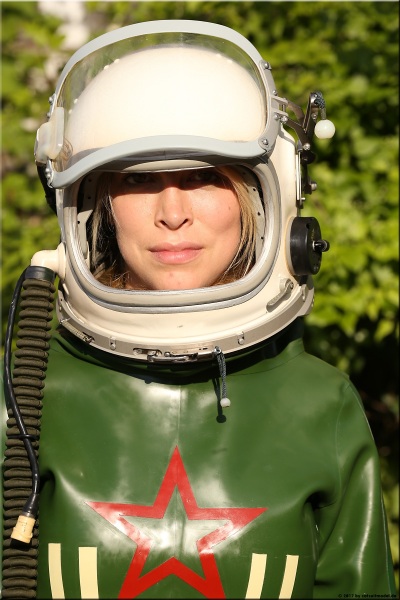 spacegirl081