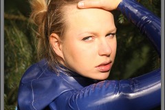 blau019