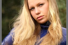 blau096