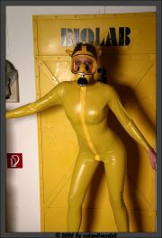gelber-Catsuit11