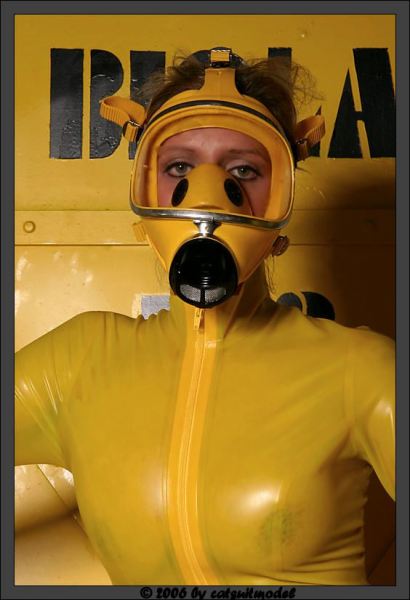 gelber-Catsuit13
