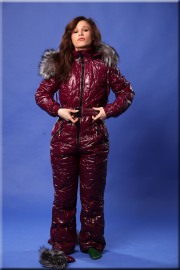 Suit057