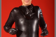 ganzanzug021