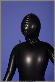 blowup_suit179