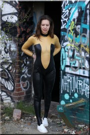 Tanja013
