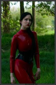 Virginia-red144
